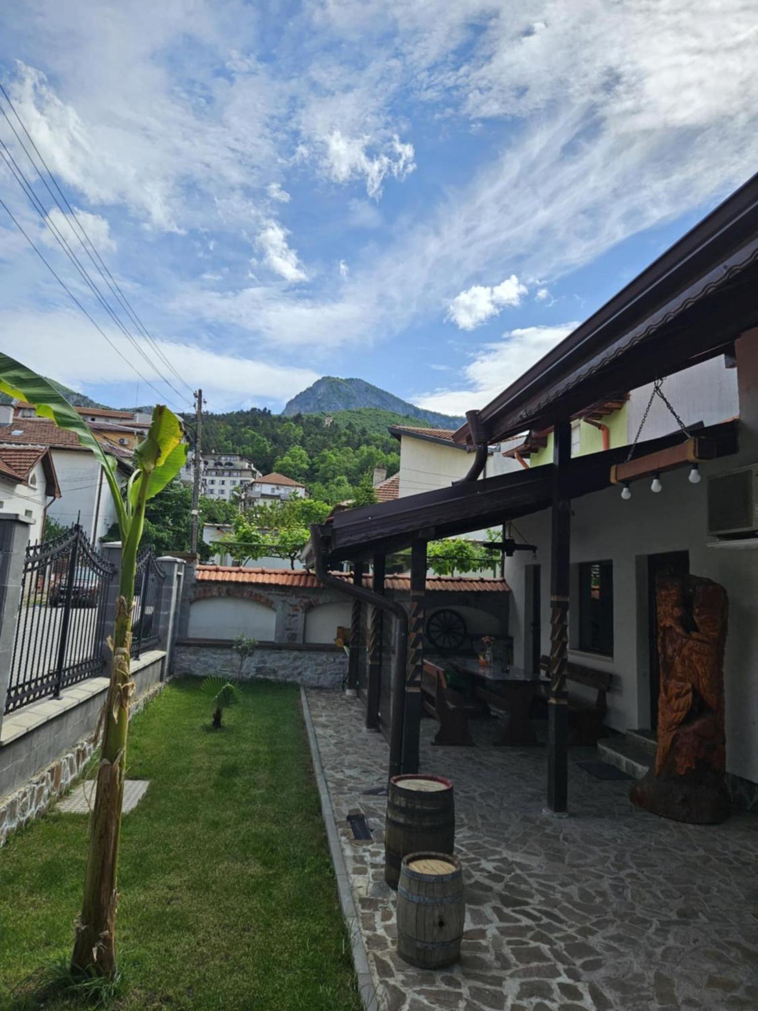 Cozy Rooms In Vratsa By Georgievi Exterior foto